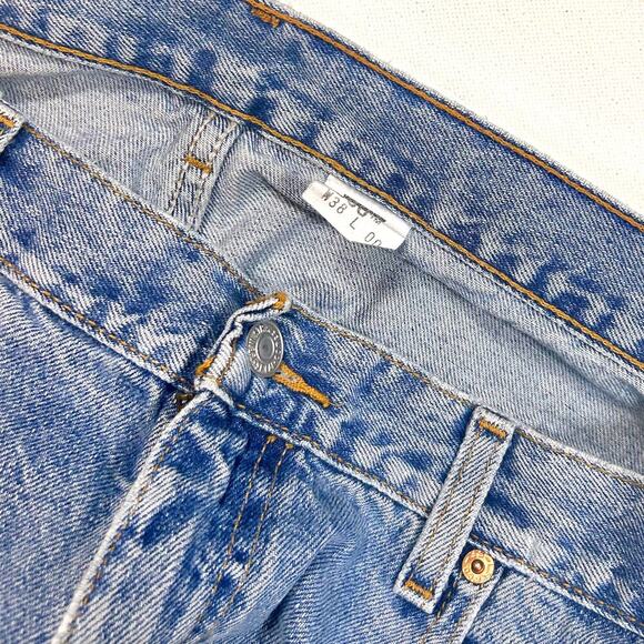 LEVIS 560 Denim Shorts 38" Waist 6" Inseam Unisex Baggy Loose Fit Dad Jort - Picture 3 of 6